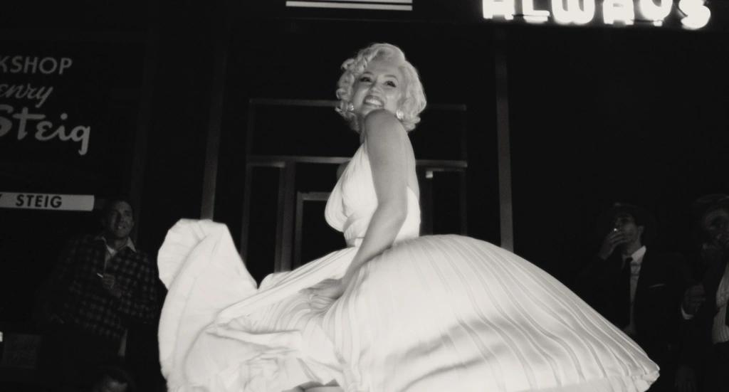 Cena de 'Blonde' em que o vestido de Marilyn é levantado. 