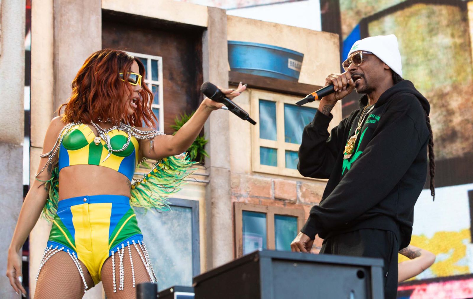 Anitta e Snoop Dogg no Coachella.