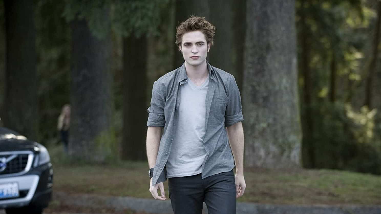 Robert Pattinson como Edward na Saga Crepúsculo