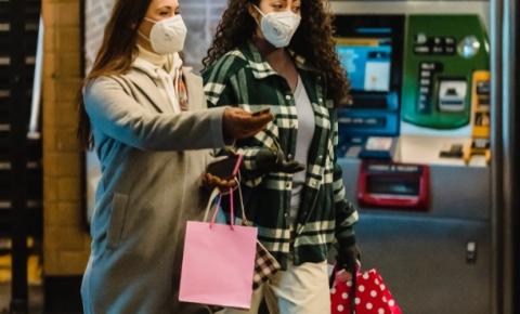 Pós-pandemia: empreendedores de moda inovam e buscam saídas para crise da covid-19